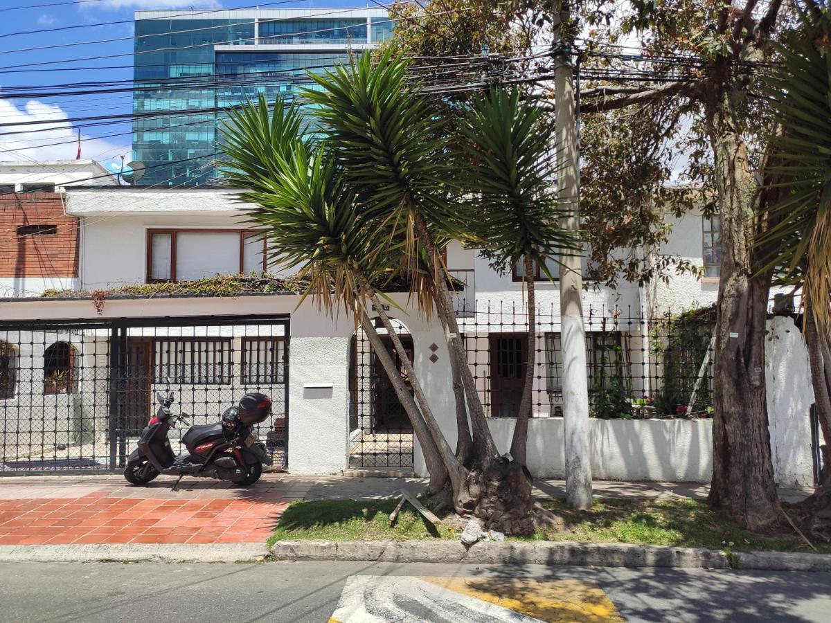 acogedor Hostal usaquen la parada del tren Bogotá Exterior foto