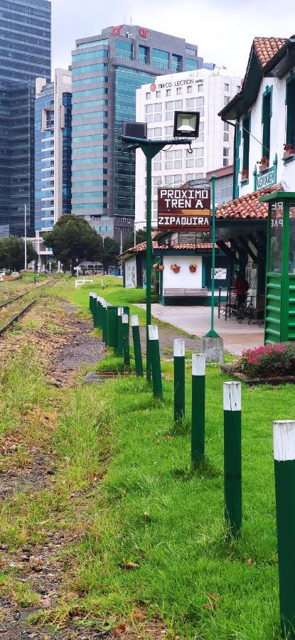 acogedor Hostal usaquen la parada del tren Bogotá Exterior foto