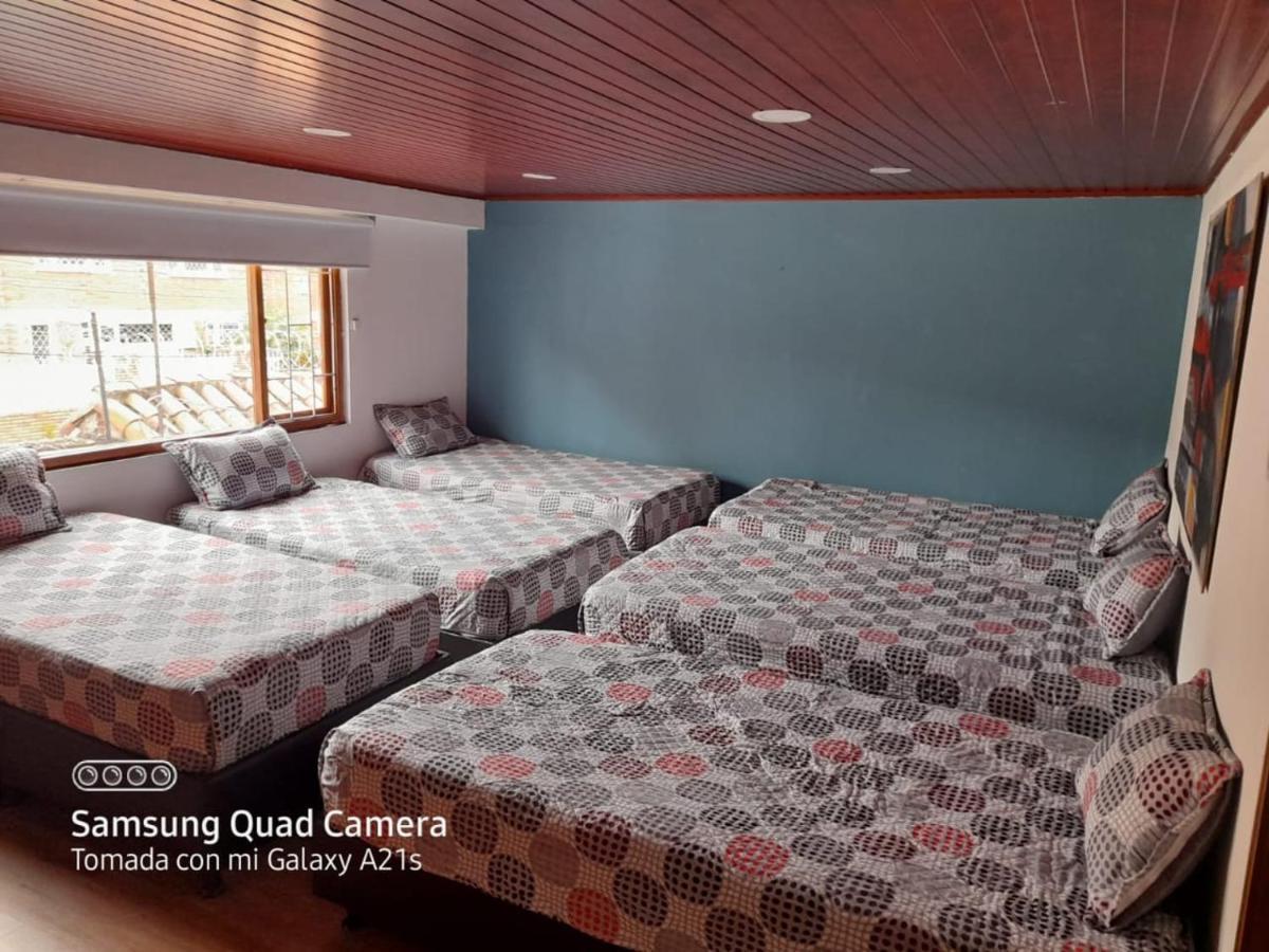 acogedor Hostal usaquen la parada del tren Bogotá Exterior foto