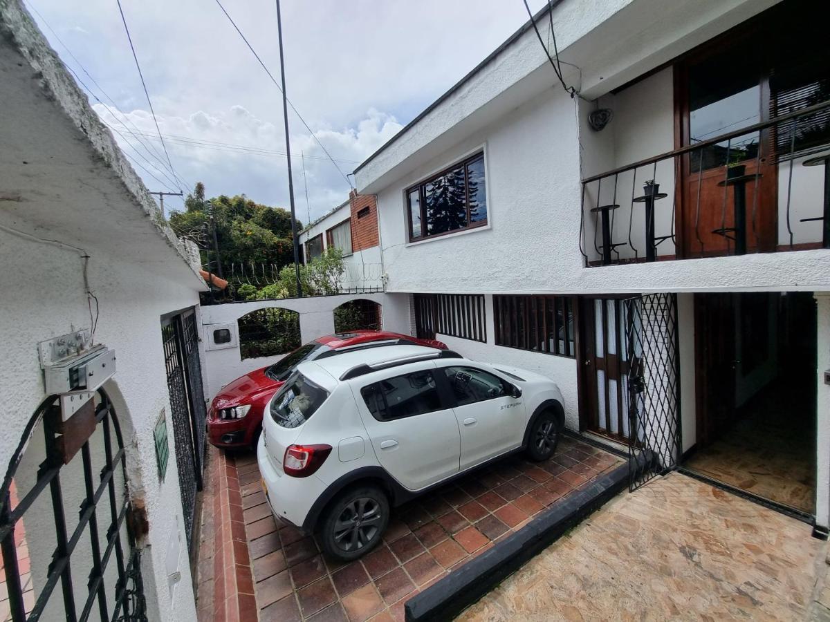acogedor Hostal usaquen la parada del tren Bogotá Exterior foto